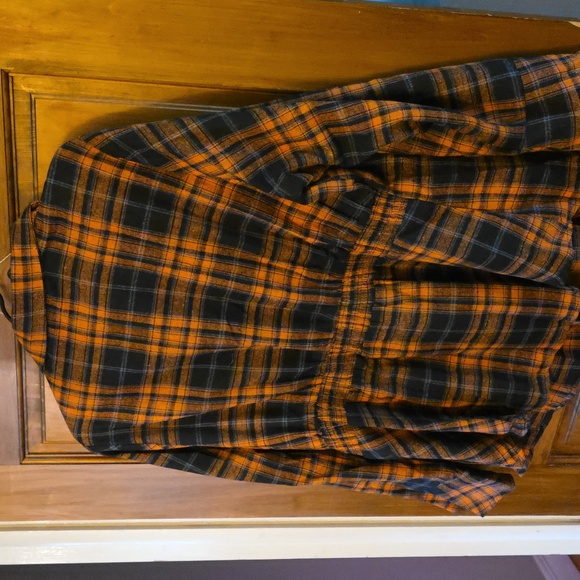 BloomChic NWT Corset Style Flannel Button Down - Picture 4 of 4